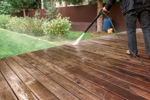 Best Gutter Cleaning and Brightening in River Falls, WI